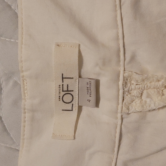 Loft overlay patterned shorts - Picture 2 of 5